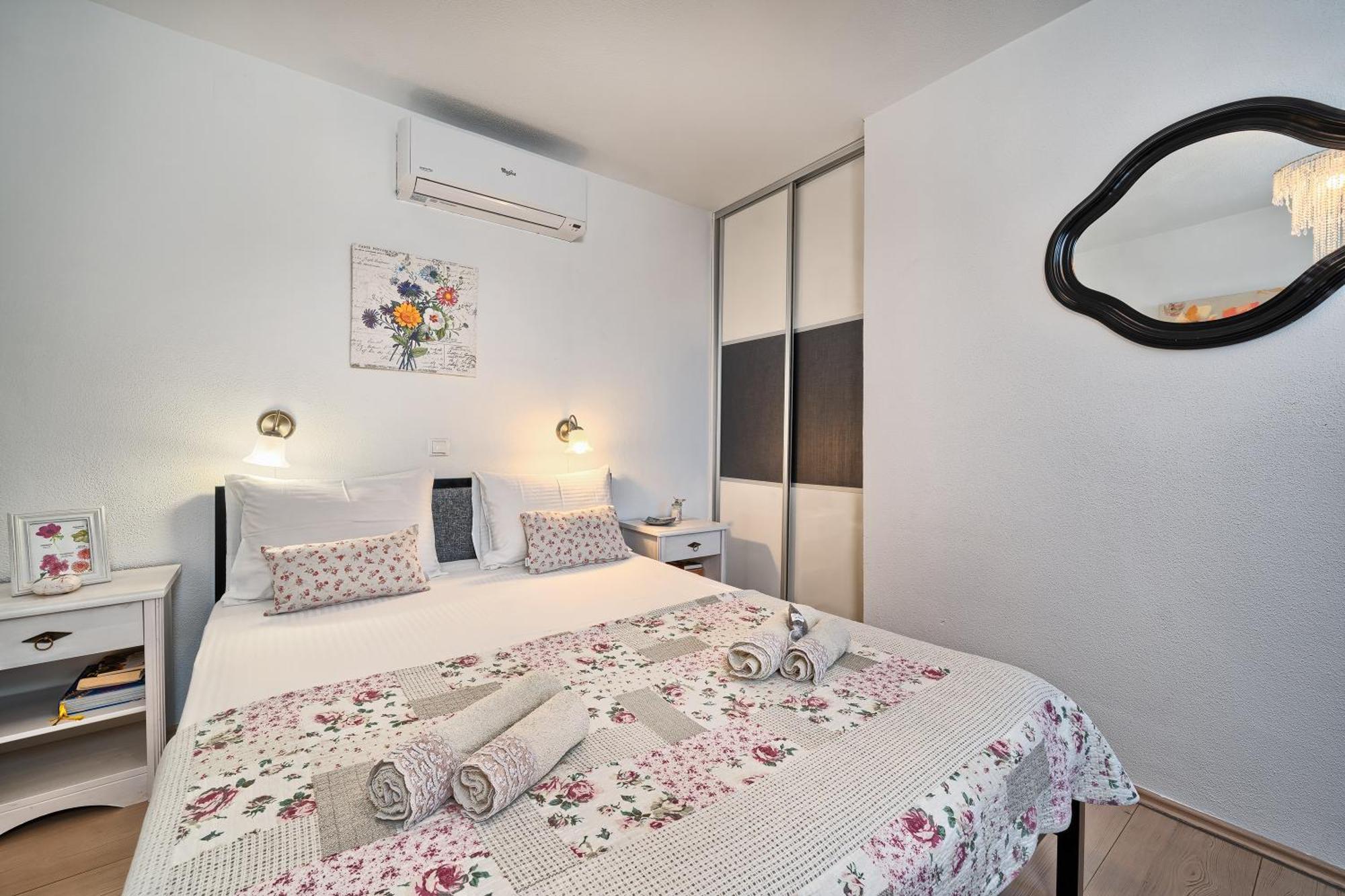 Villa Antea Kaštela Exteriör bild