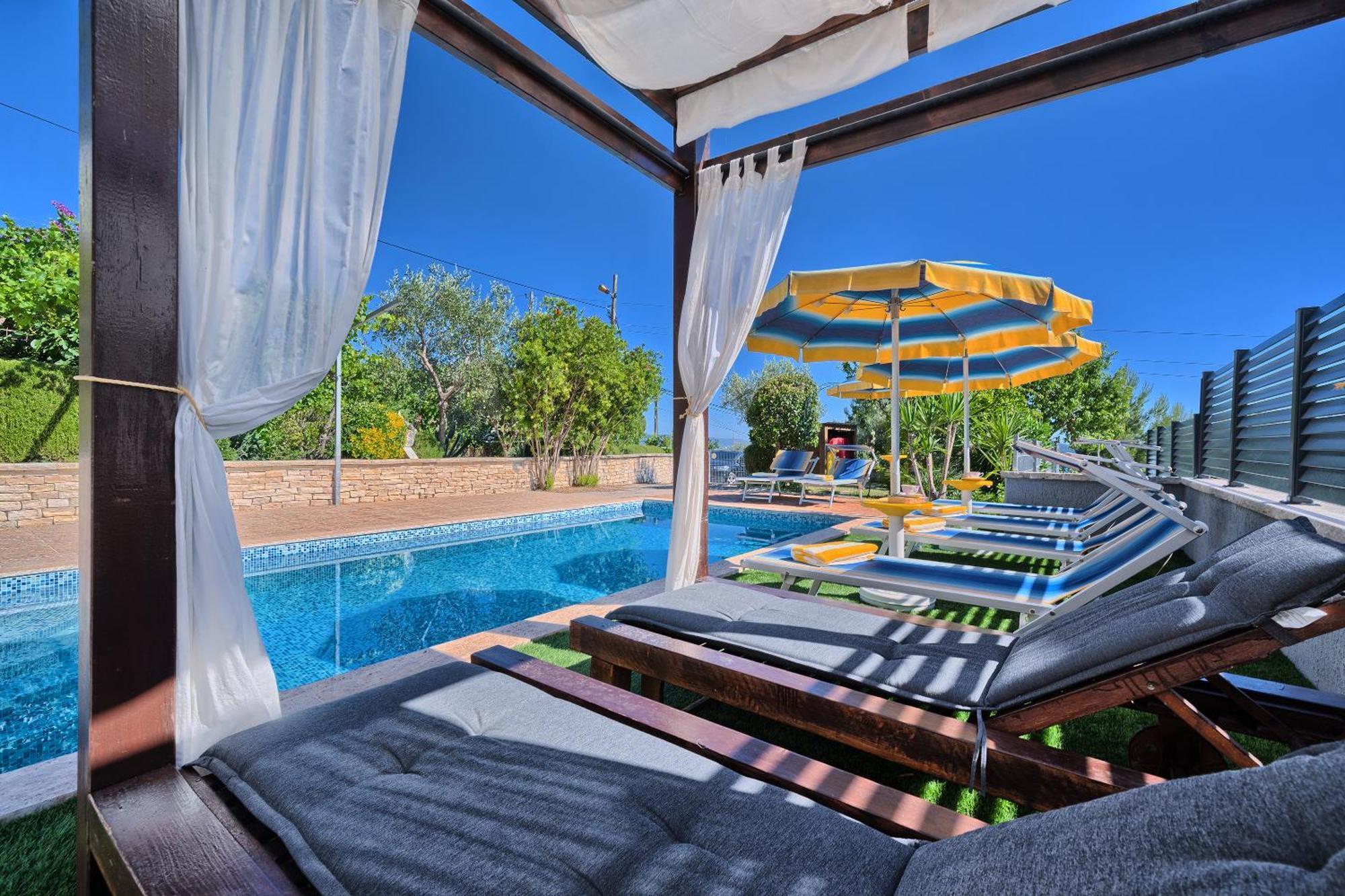 Villa Antea Kaštela Exteriör bild